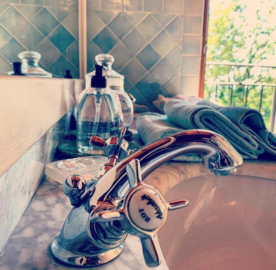 Agriturismo I Gessi Calvignano Dış mekan fotoğraf