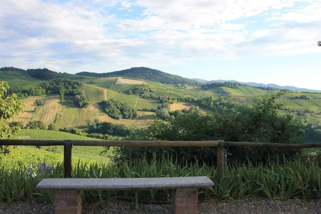 Agriturismo I Gessi Calvignano Dış mekan fotoğraf
