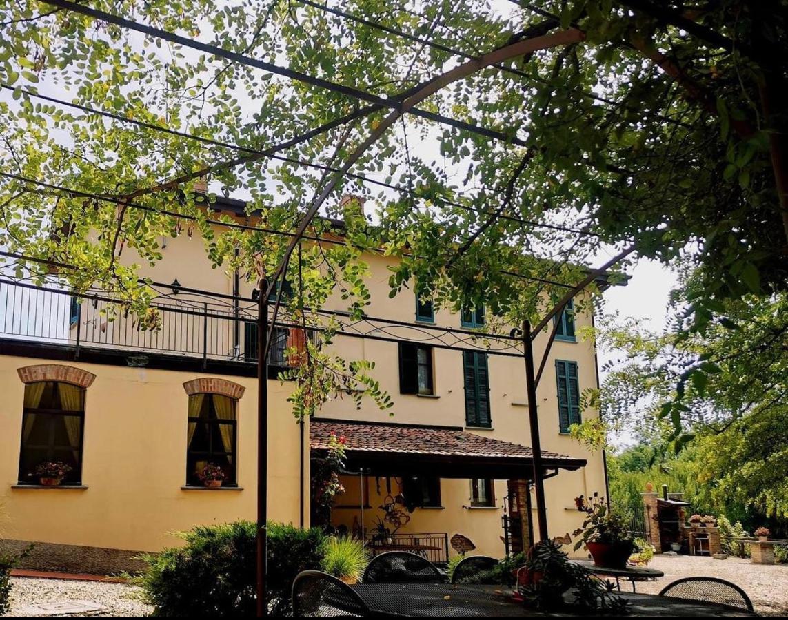 Agriturismo I Gessi Calvignano Dış mekan fotoğraf